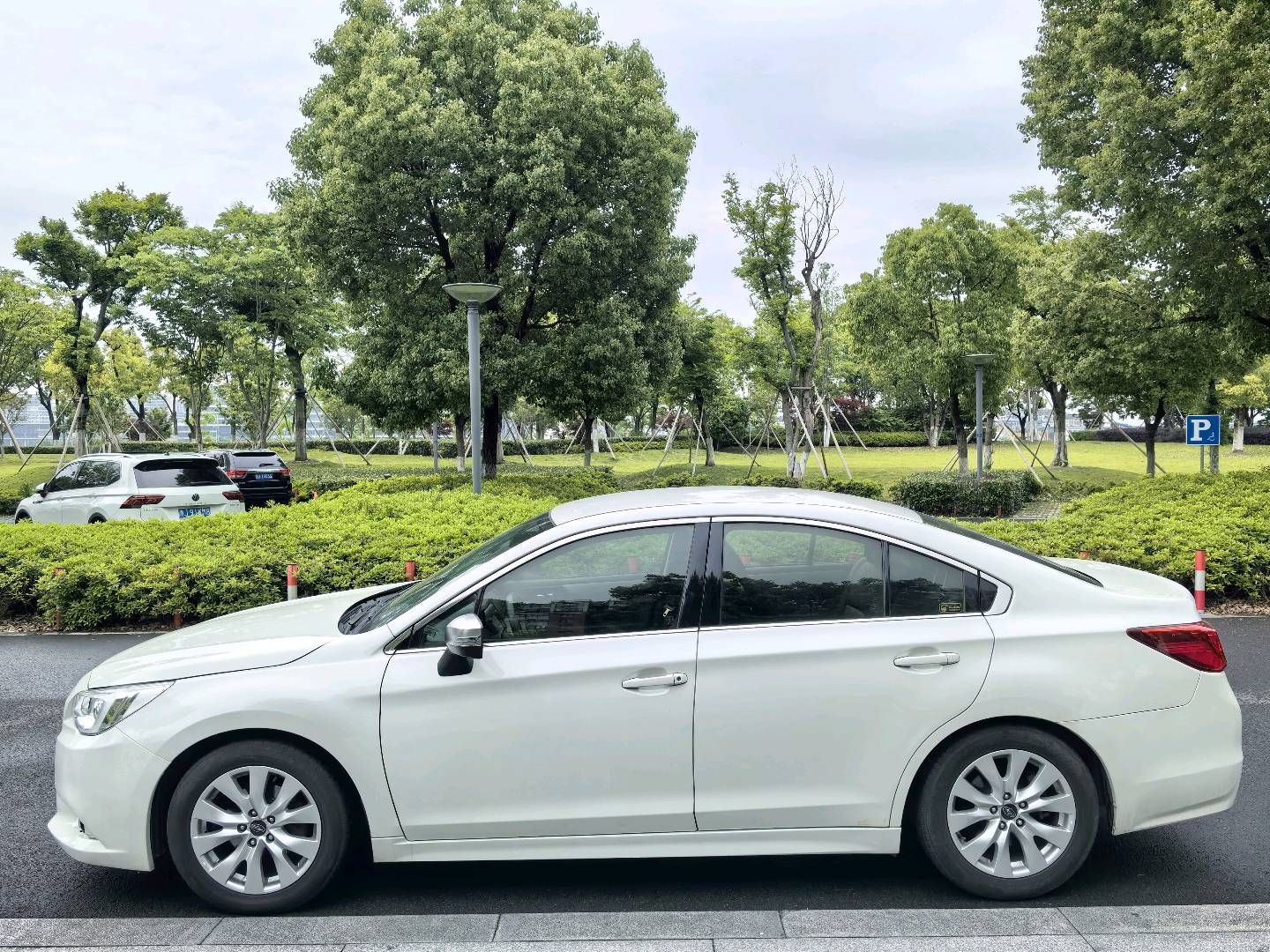 Used Subaru Legacy 2017 2.5i All-Wheel-Drive Fashion Edition