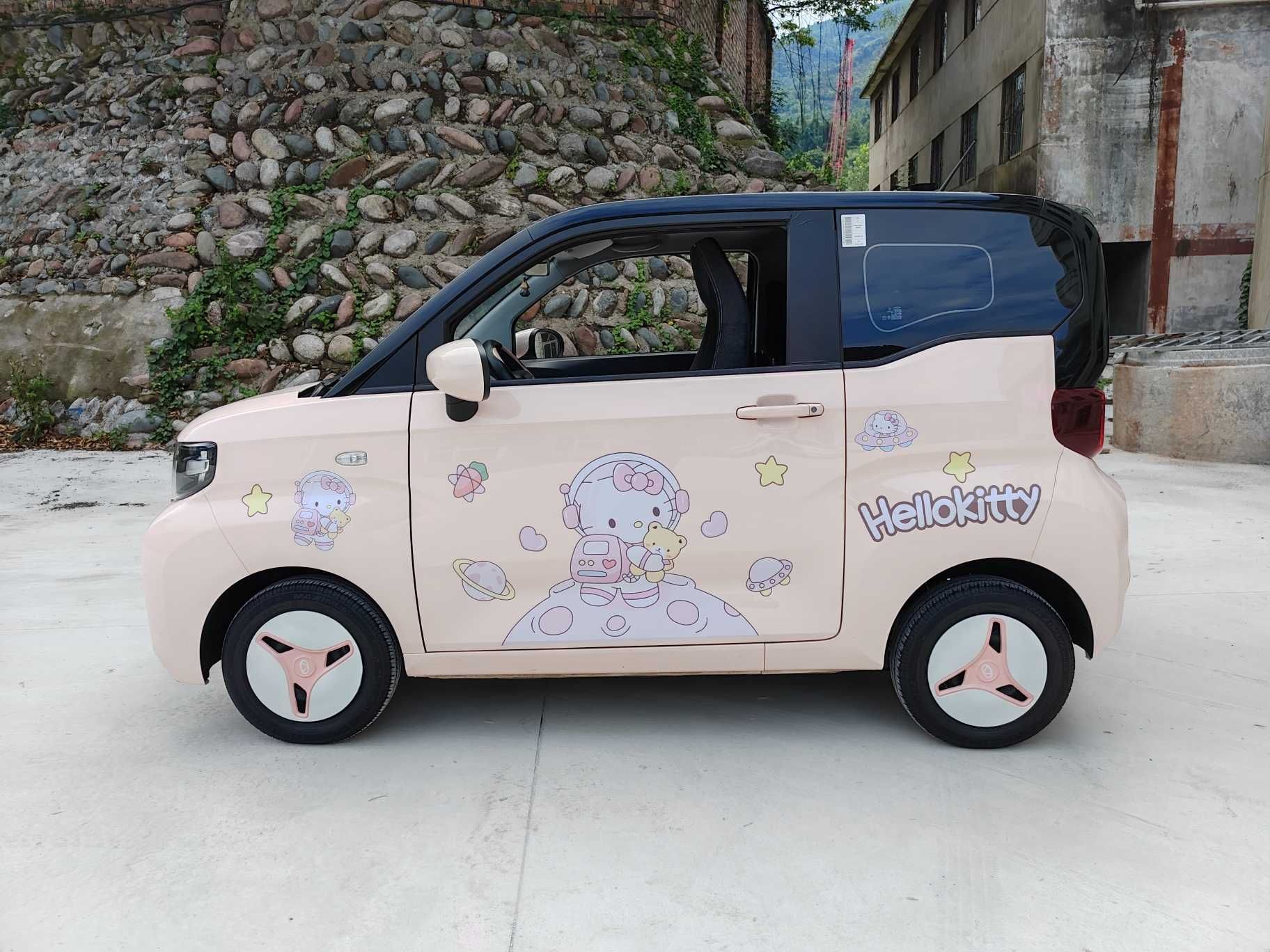 Used Chery New Energy QQ Ice Cream 2022 170km Sundae Phosphate Lithium-Ion