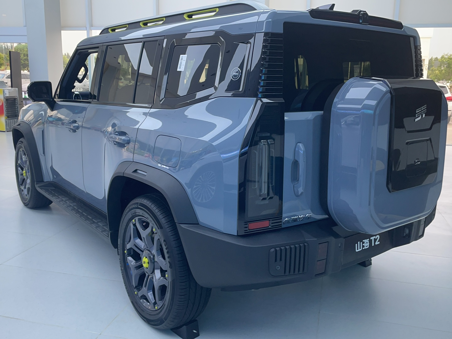 Used JETOUR Traveler C-DM 2024 C-DM 208KM Mountain & Wilderness Edition Exterior 10