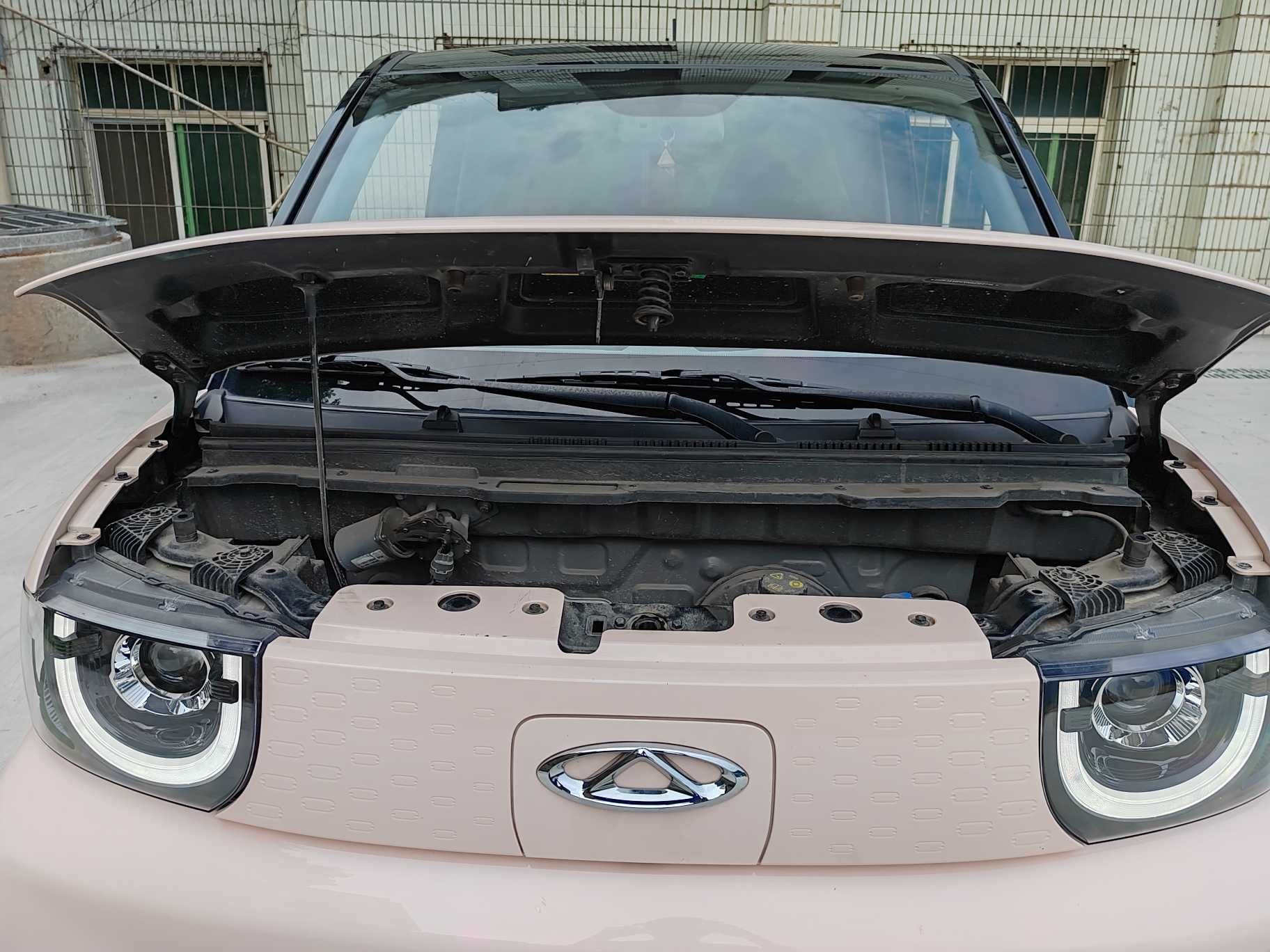 Used Chery New Energy QQ Ice Cream 2022 170km Sundae Phosphate Lithium-Ion