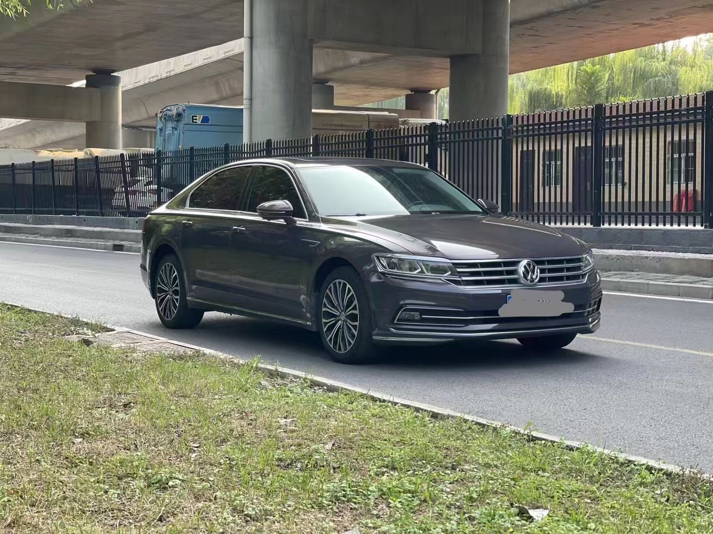 Used Volkswagen Phideon 2019 380TSI Two-Wheel Drive Business Edition China VI Standard
