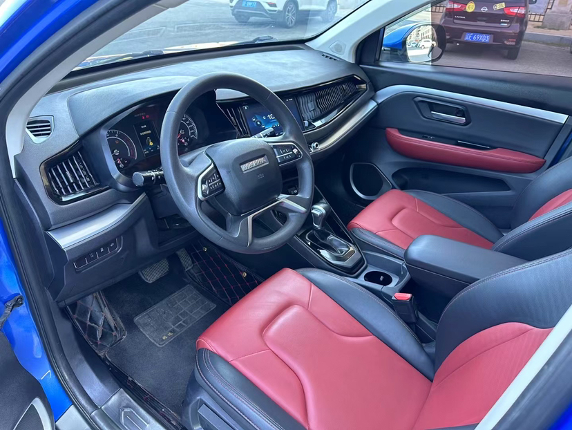 Used Haval H2s 2018 Blue Label 1.5T Dual-Clutch Fashion Edition Interior 2