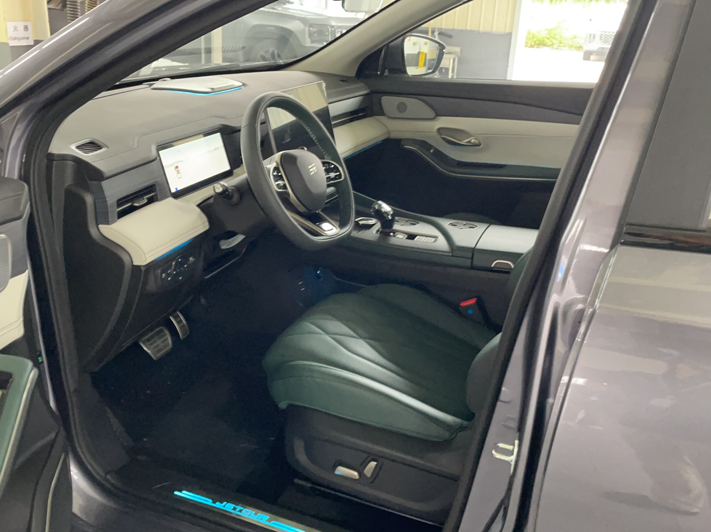 Used JETOUR Shanhai L9 2024 1.5TD 2DHT Pro 7-Seater Exterior 6