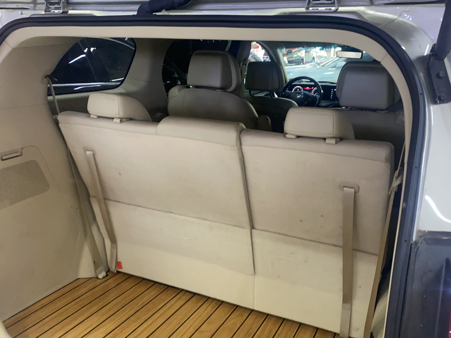 Used Buick GL8 2022 ES Landtrek 653T Luxury Edition