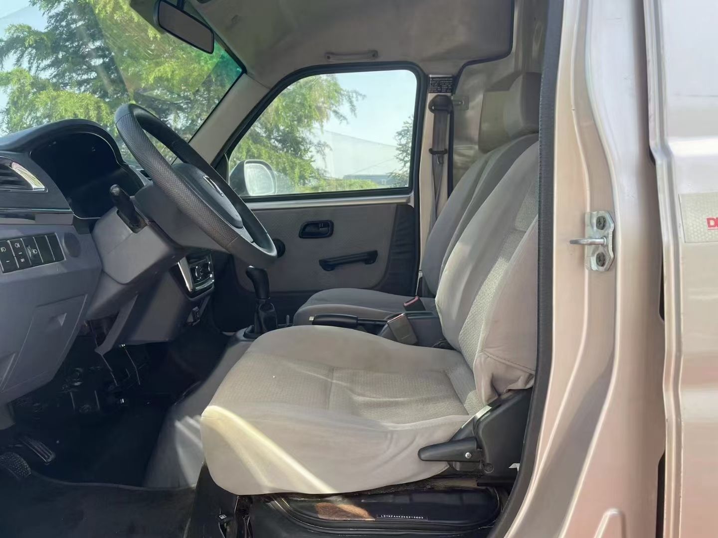 Used Jinbei Hiace X30 2018 1.3L Cargo Van Standard Version DLCG12