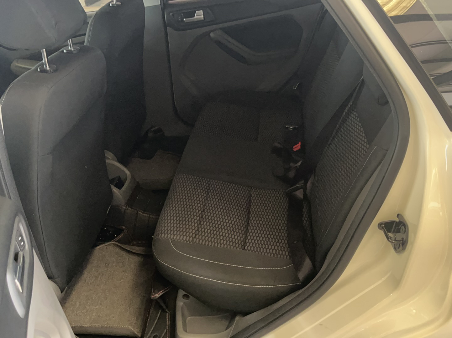 Used Ford Focus 2013 Hatchback Classic 1.8L Automatic Base Model