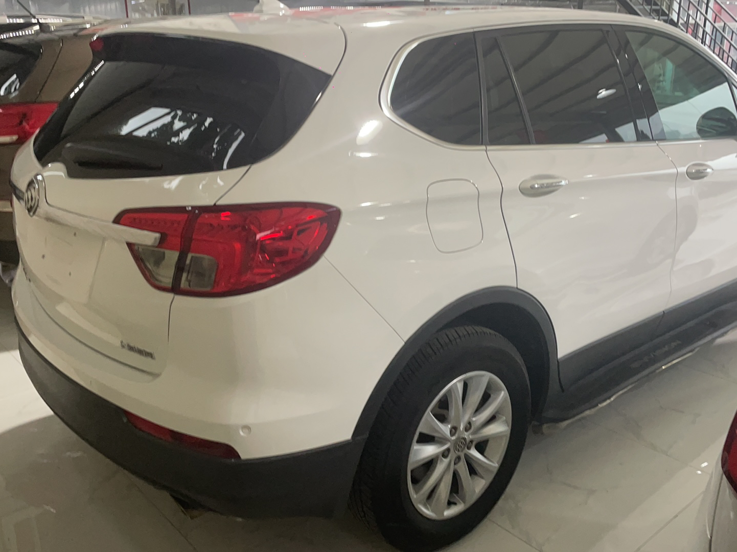 Used Buick Envision 2014 28T Four-Wheel Drive Elite Model

