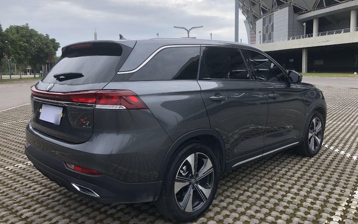 Used Oshan X7 PLUS 2023 Enjoy Edition 1.5T Automatic Pilot Model 7 Seats