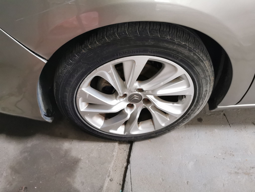 Used Citroen C4L 2014 1.6THP Connected Car Version Automatic Dynamic Model
