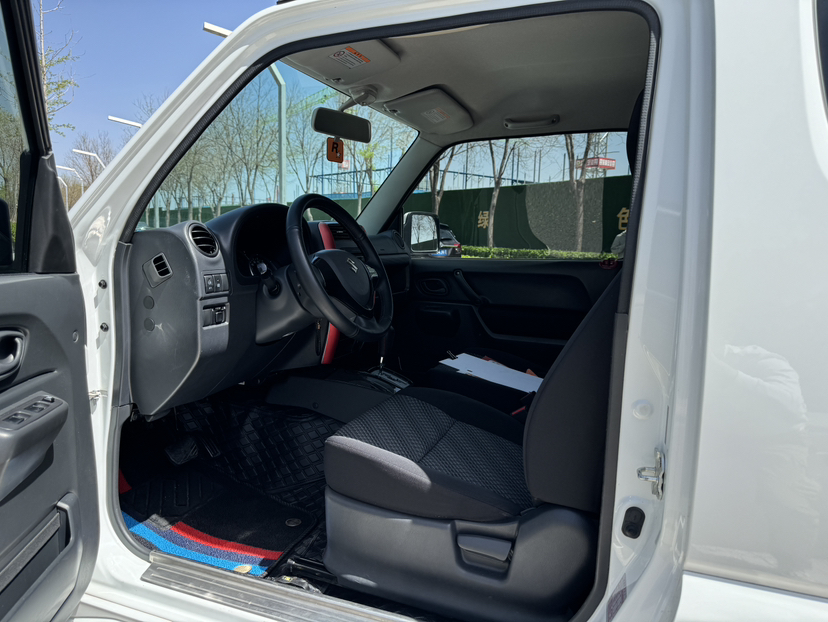 Used Suzuki Jimny 2015 1.3 AT JLX
