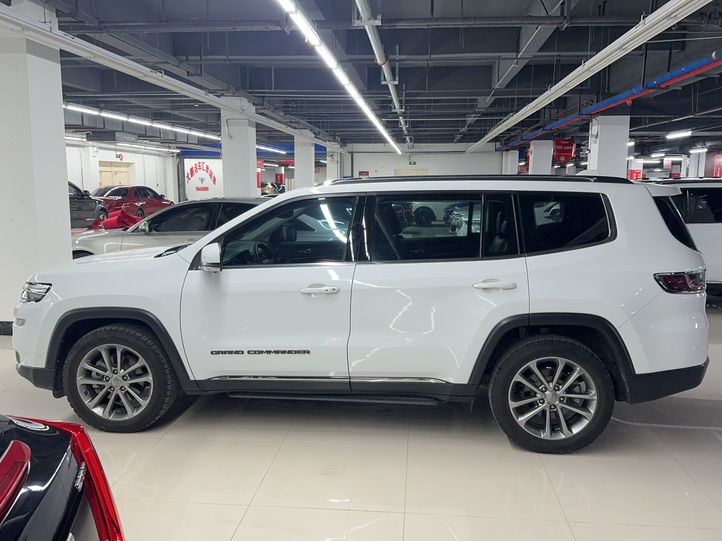 Used Jeep Grand Commander 2018 2.0T Four-Wheel Drive Premium Navigation Version China V