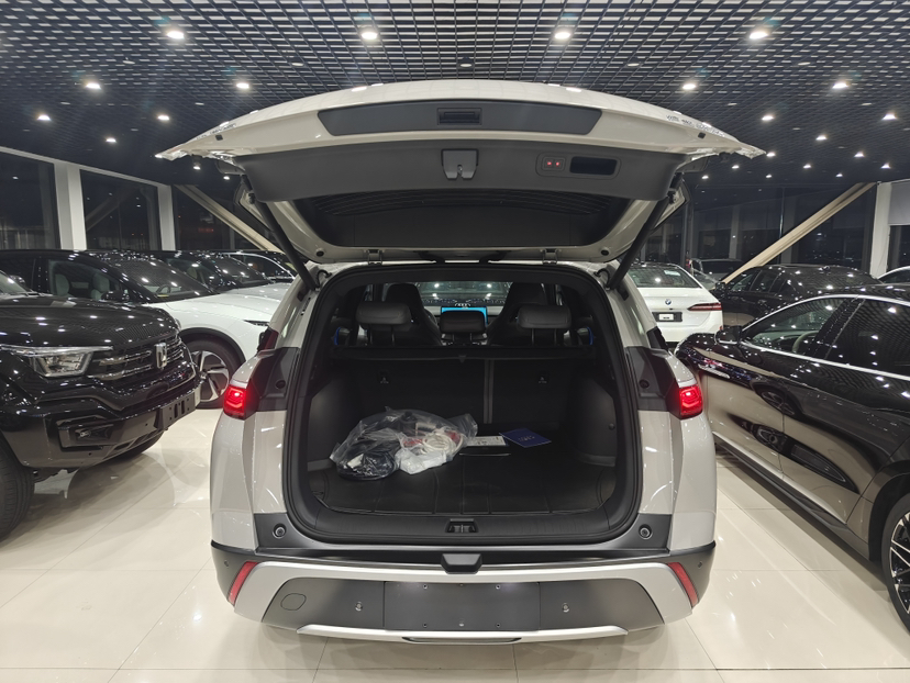 Used BYD Frigate 07 2024 HONOR Edition DM-i 100KM Luxury Model