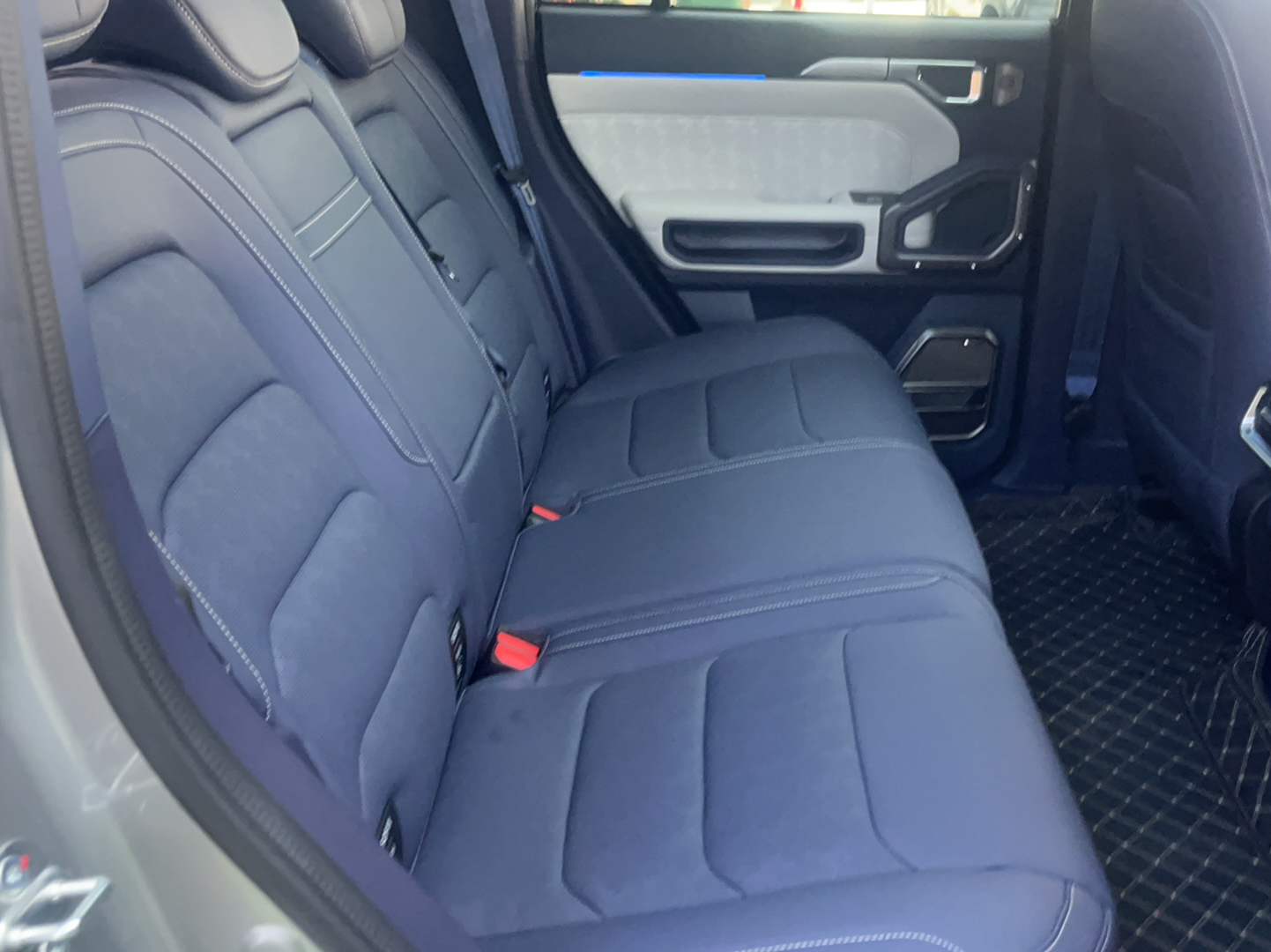 Used JETOUR Traveler C-DM 2024 C-DM 208KM Mountain & Wilderness Edition Interior 1