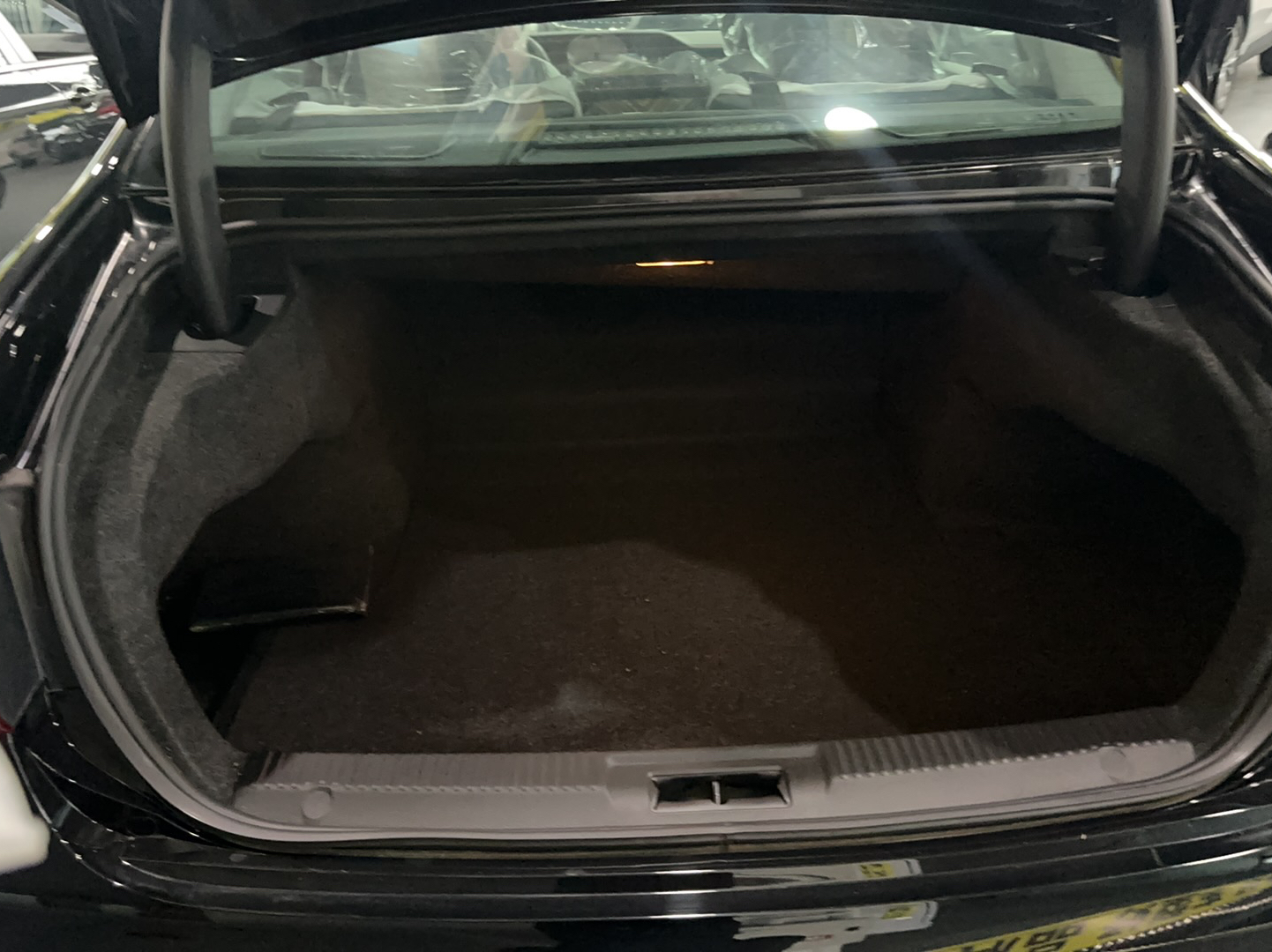 Used Hongqi H7 2021 1.8T Executive Edition
