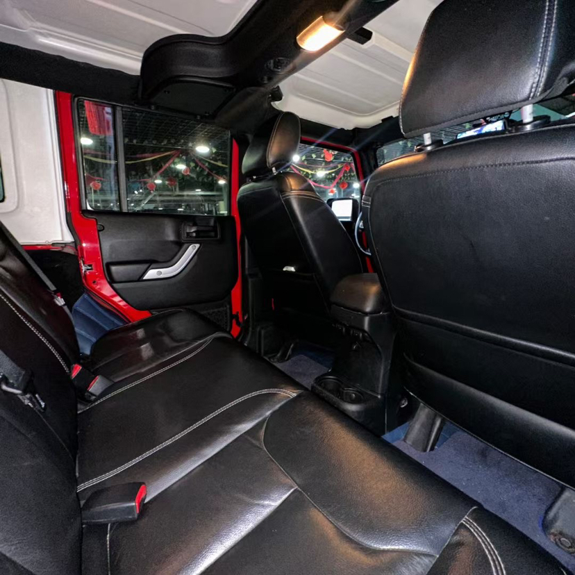 Used Jeep Wrangler 2017 3.0L Sahara Four-Door Comfort Edition
