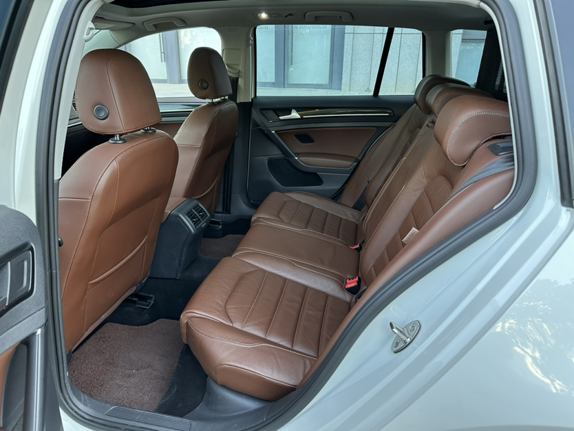 Used Volkswagen Golf (Import) 2014 1.4TSI Luxury Travel Edition
