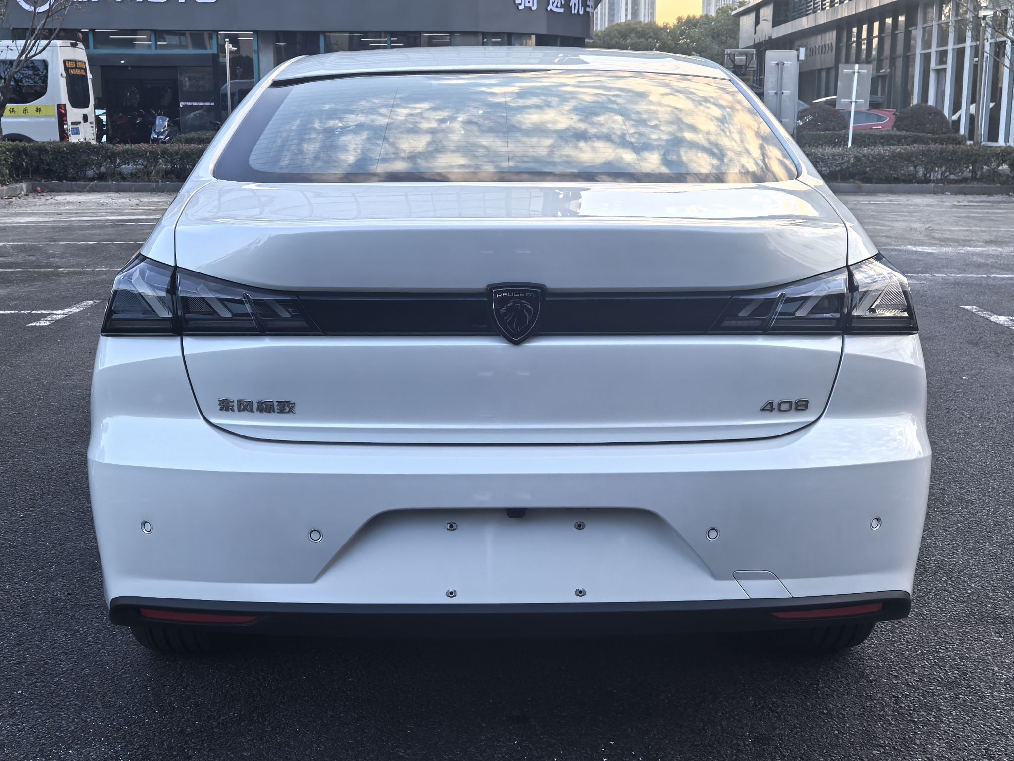 Used Peugeot 408 2022 1.6T Light-Chasing Edition
