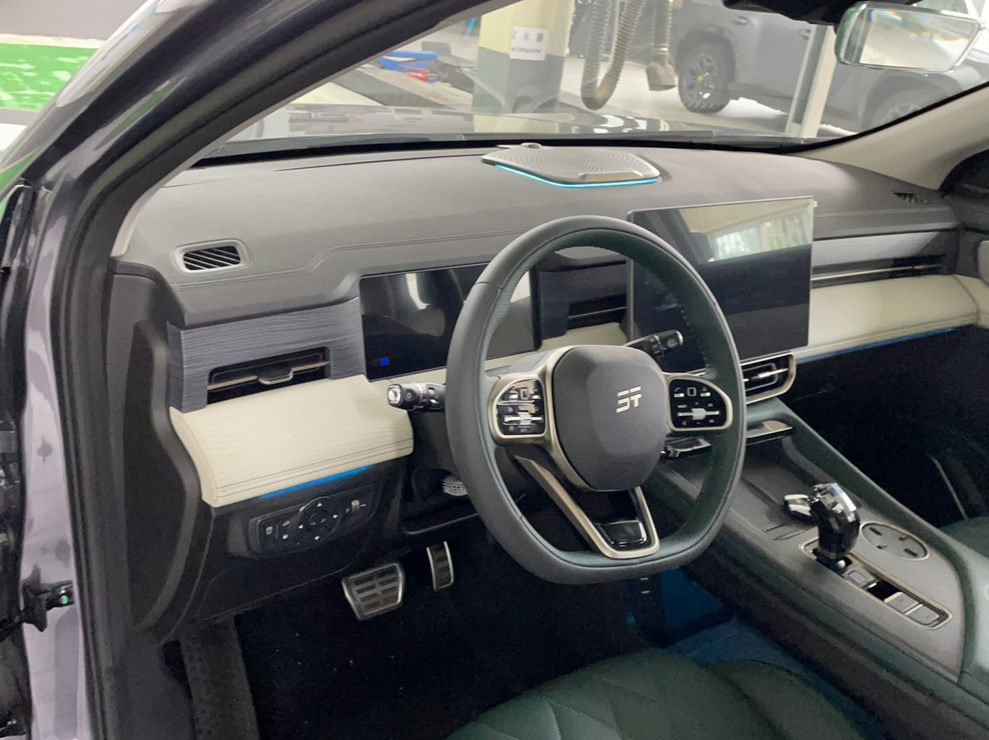 Used JETOUR Shanhai L9 2024 1.5TD 2DHT Pro 7-Seater Exterior 8