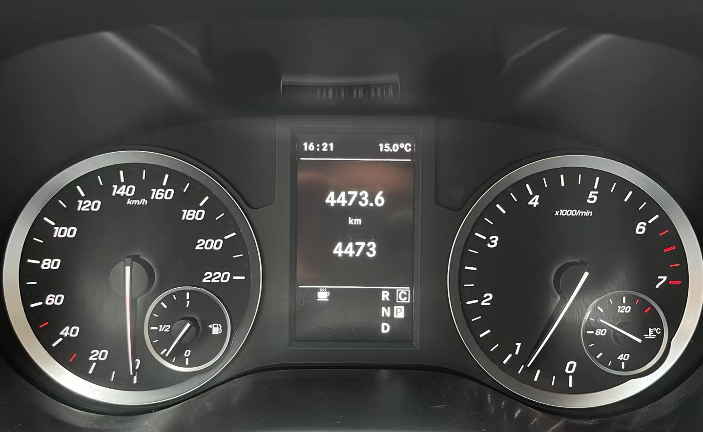 Used Mercedes-Benz Vito 2023 2.0T Elite Version 7 Seats
