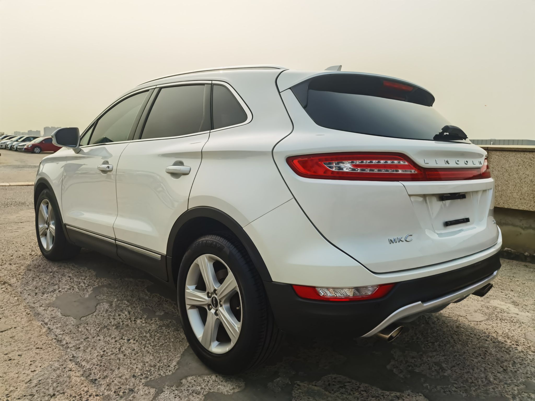Used Lincoln MKC 2018 2.0T Two-Wheel Drive Deluxe Edition