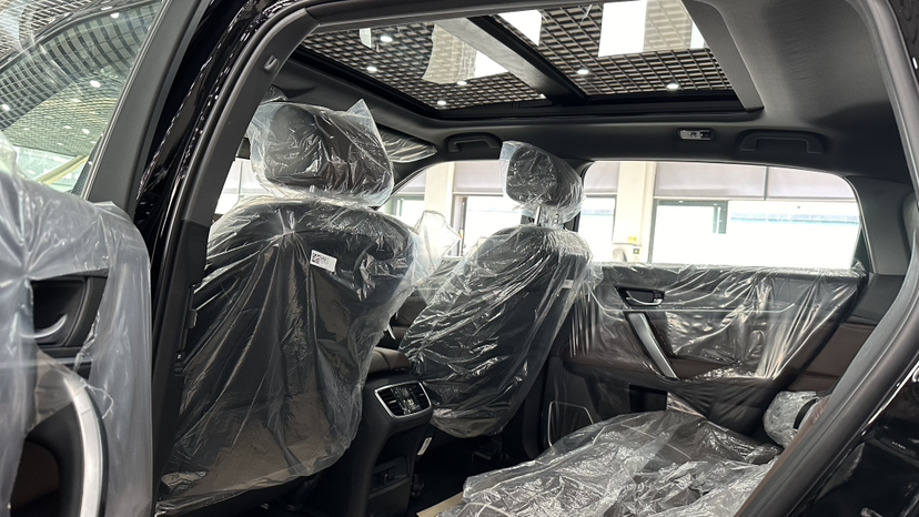 Used Honda UR-V 2024 370TURBO Two-Wheel-Drive Luxury Edition