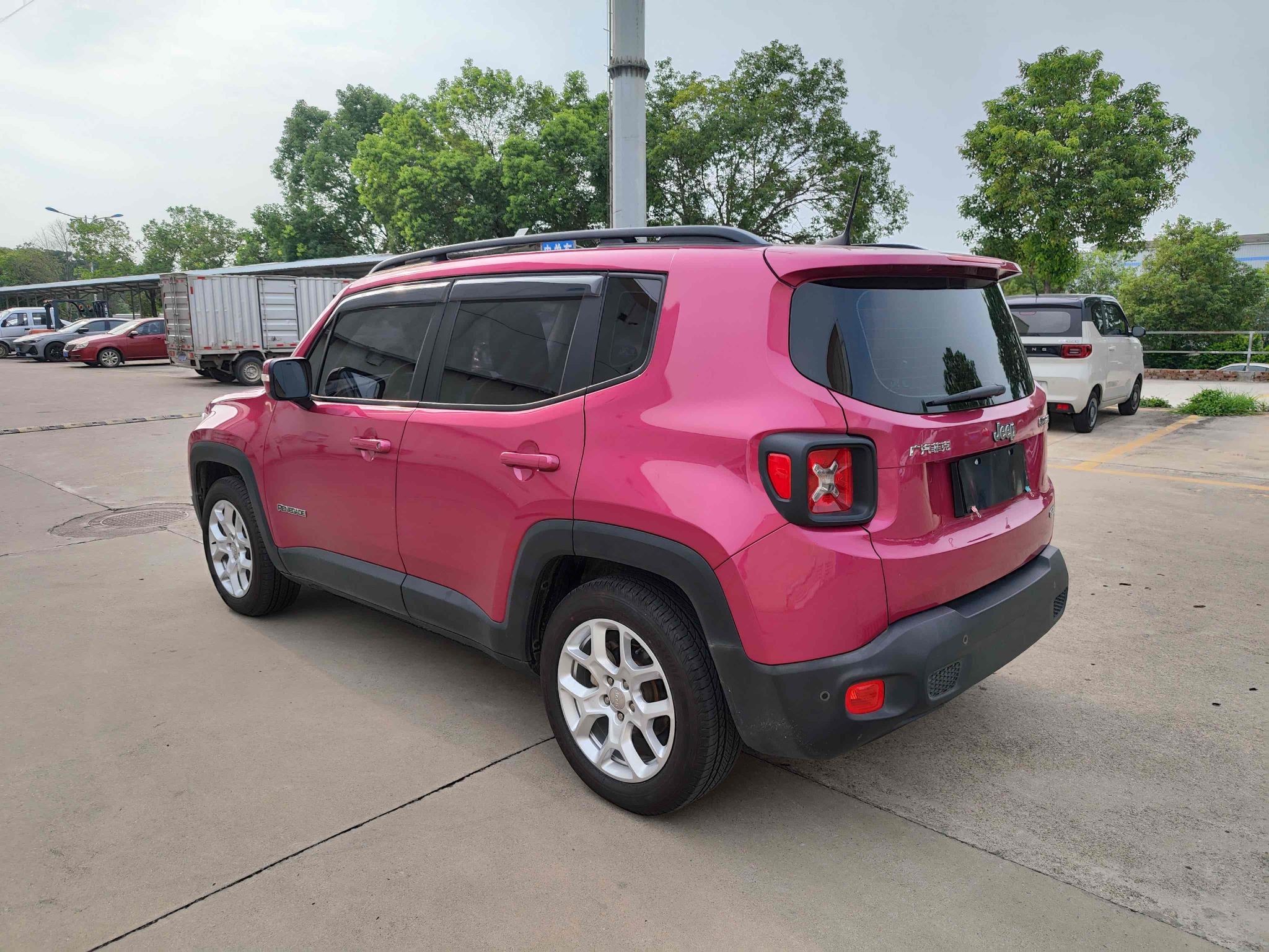 Used Jeep Renegade 2017 180T Automatic High-Energy Version
