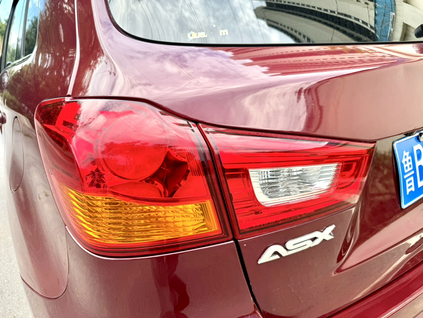 Used Mitsubishi ASX 2012 2.0 LUXURY Two-Wheel Drive with Navigation
