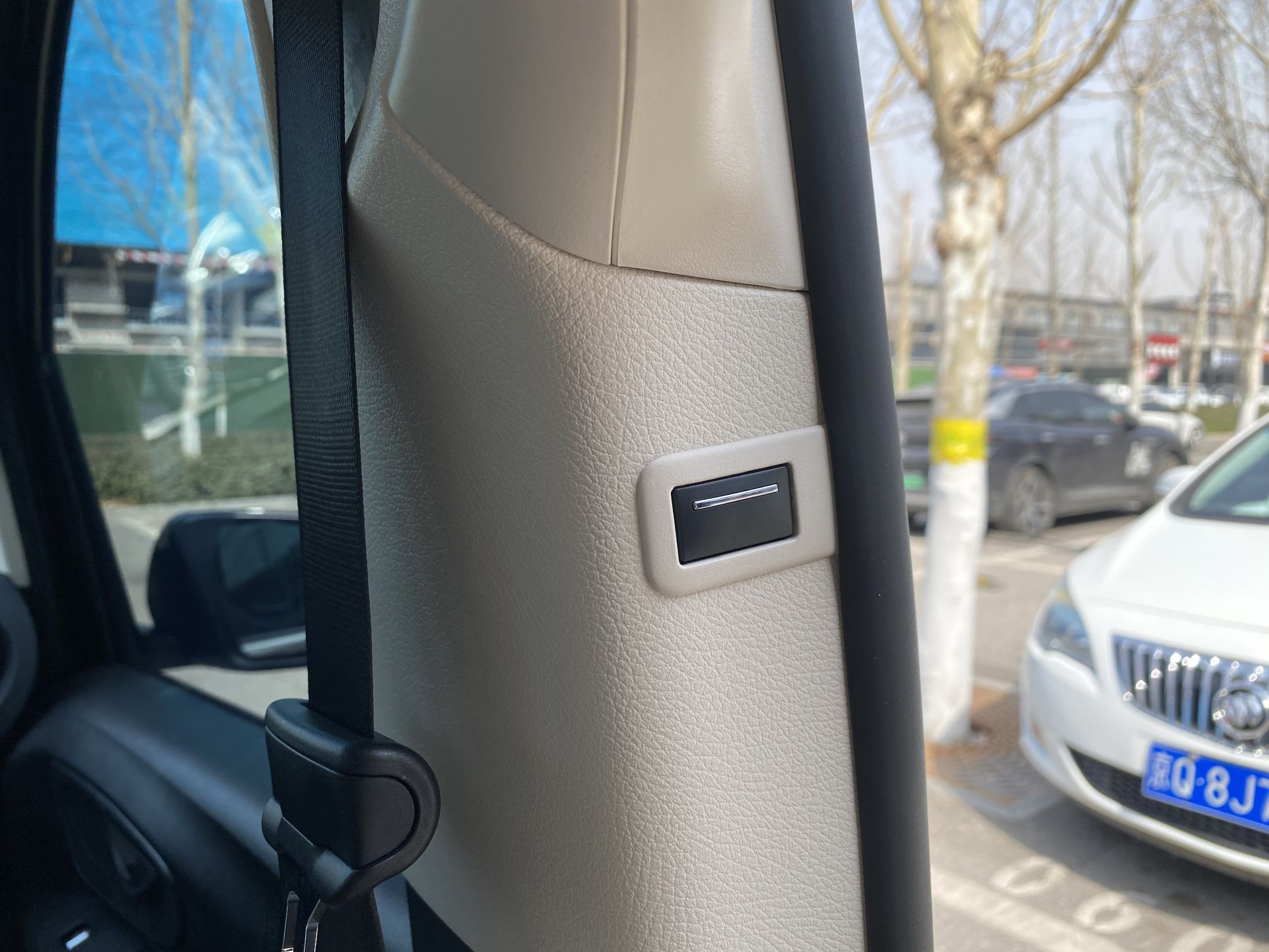 Used Mercedes-Benz Vito 2023 2.0T Elite Version 7 Seats
