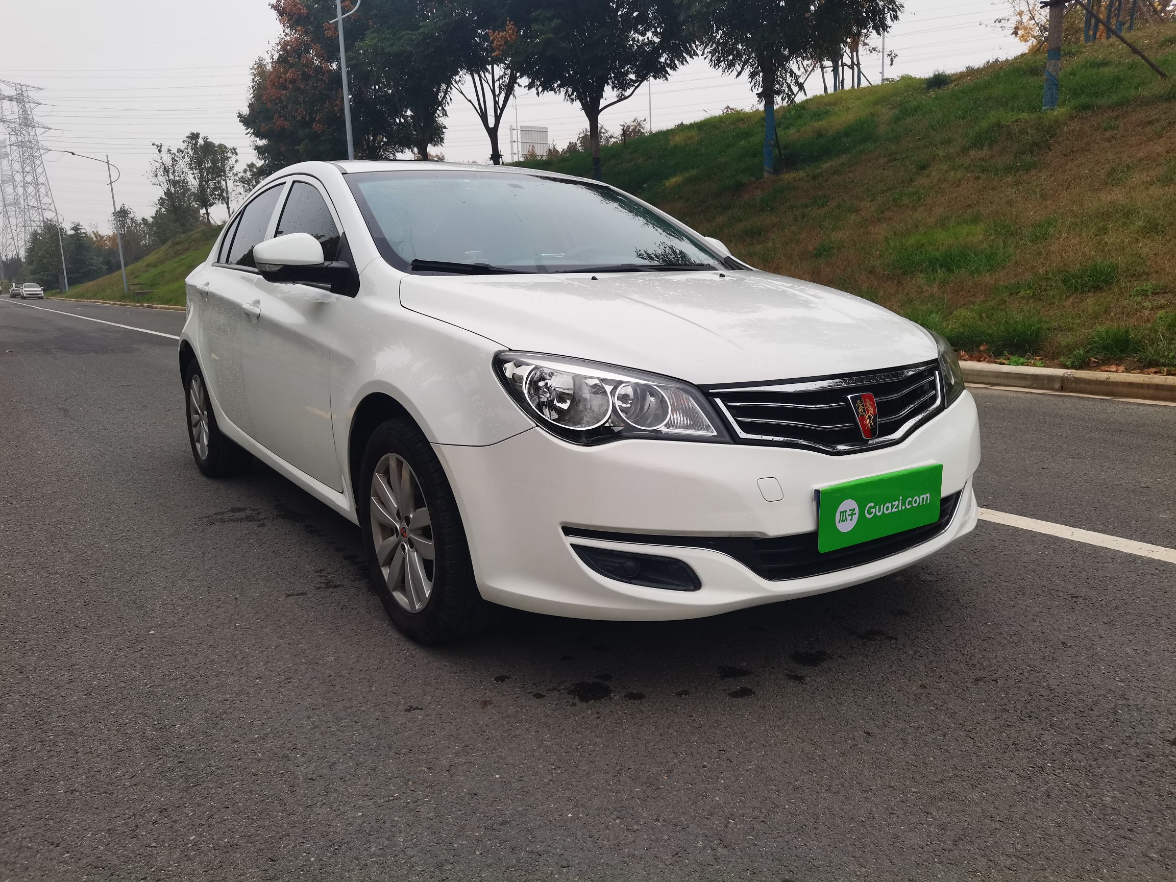 Used Roewe 350 2015 1.5L Automatic Luxury Sunroof Edition