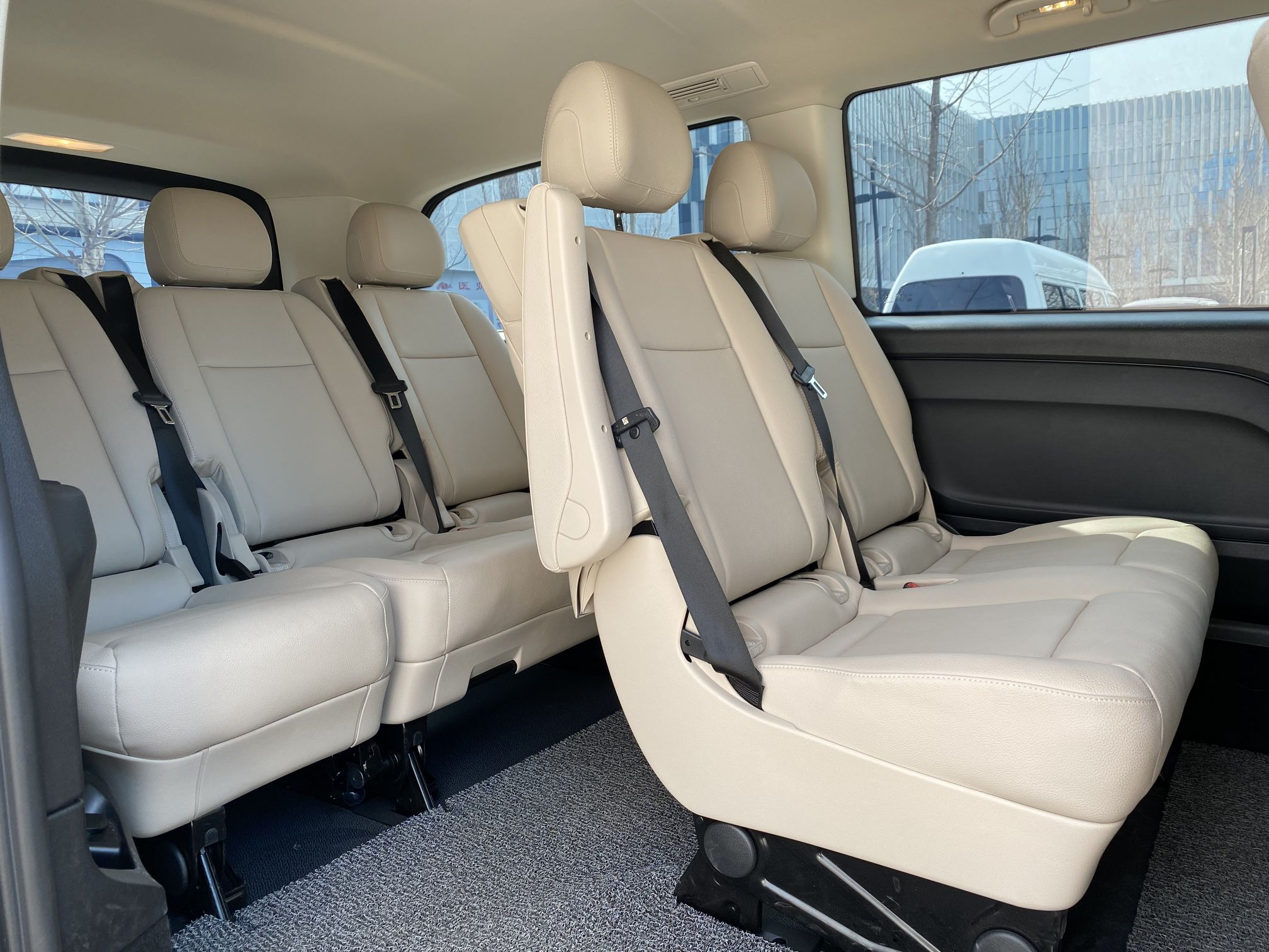 Used Mercedes-Benz Vito 2023 2.0T Elite Version 7 Seats
