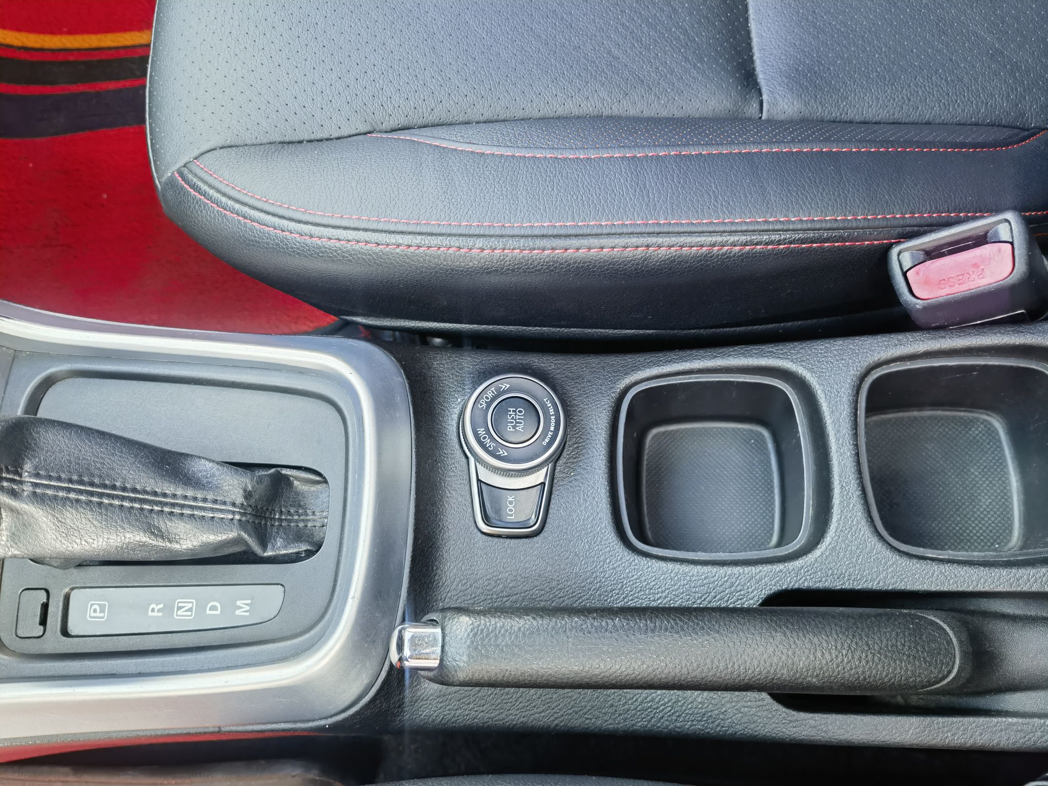 Used Suzuki S-Cross 2014 1.6L CVT Four-Wheel Drive Luxury Version
