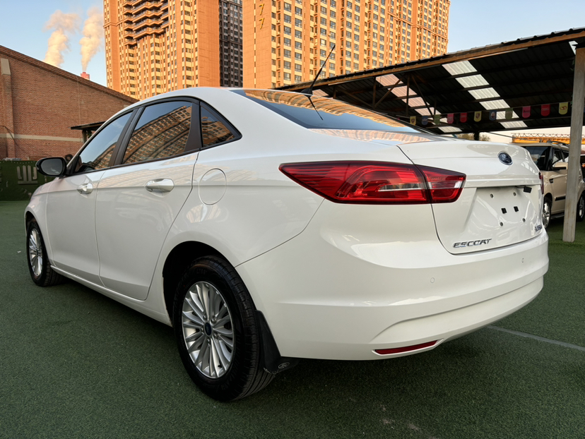 Used Ford Escort 2015 1.5L Automatic Comfort Edition