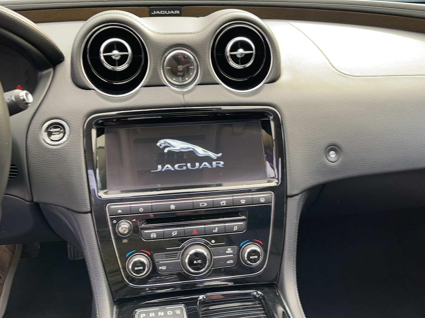 Used Jaguar XJ 2018 XJL 3.0 SC Two-Wheel-Drive Elegant Business Edition