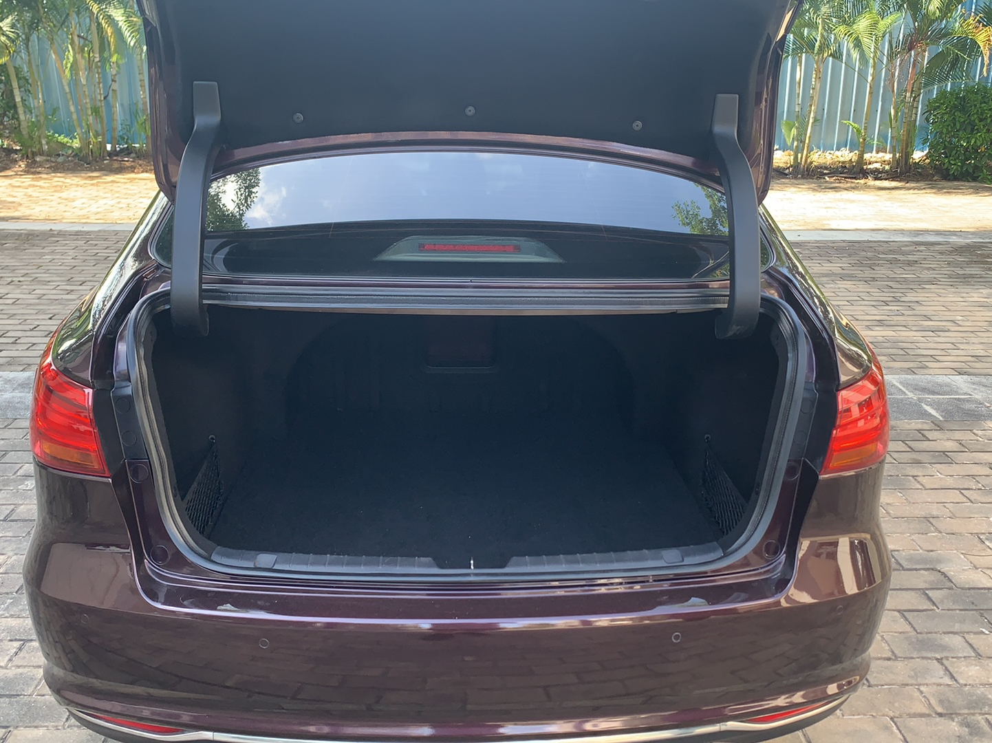 Used Changan Raeton CC 2018 1.5T Manual Elegant Model China V Standard
