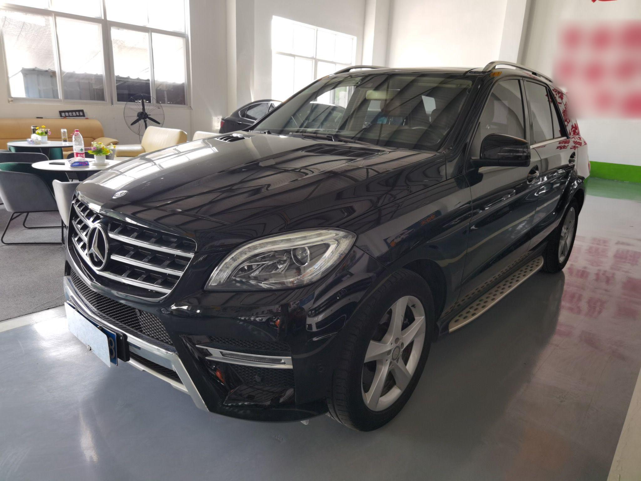 Used Mercedes-Benz M-Class 2014 ML 400 4MATIC Dynamic Model