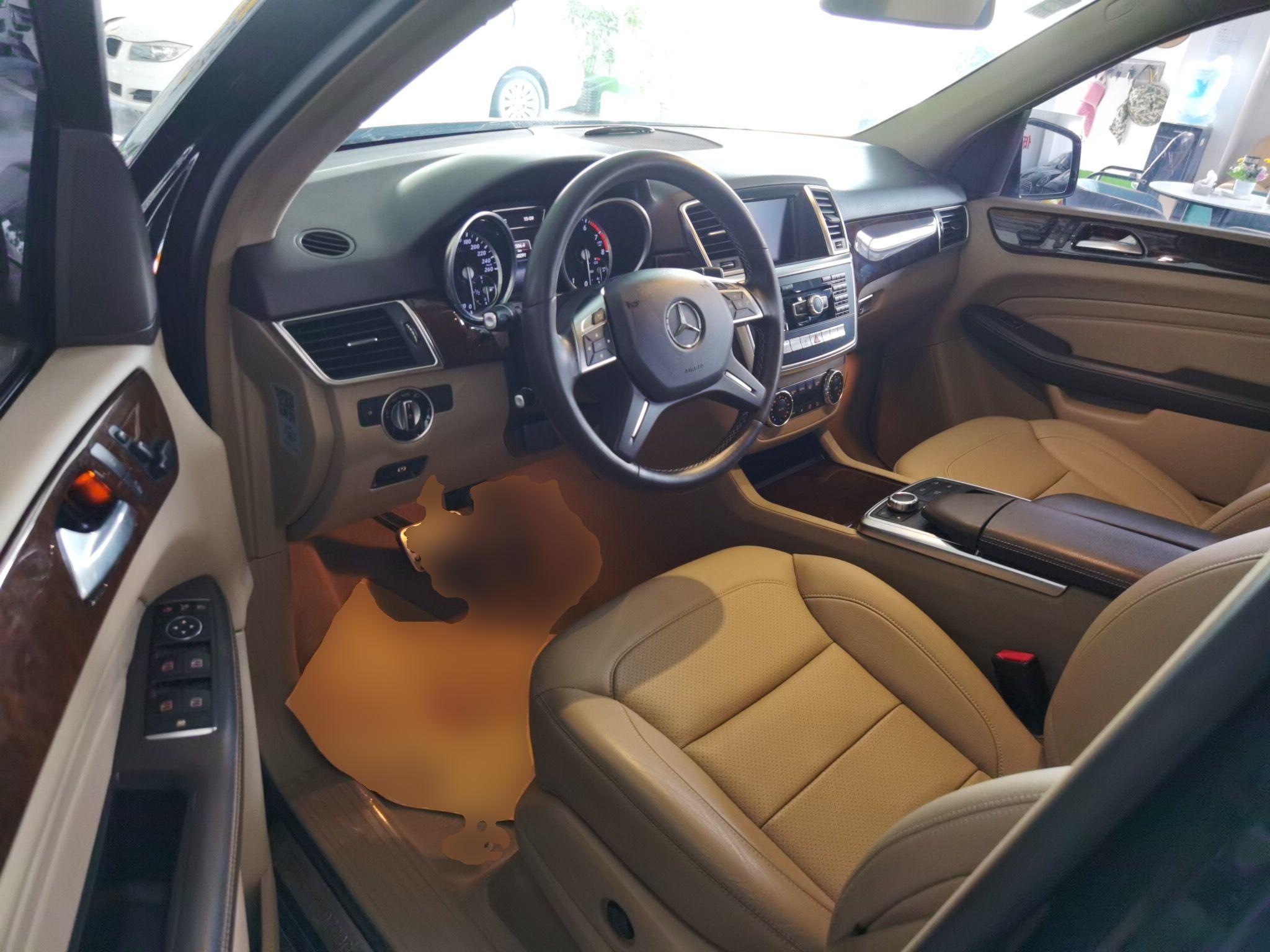 Used Mercedes-Benz M-Class 2014 ML 400 4MATIC Dynamic Model