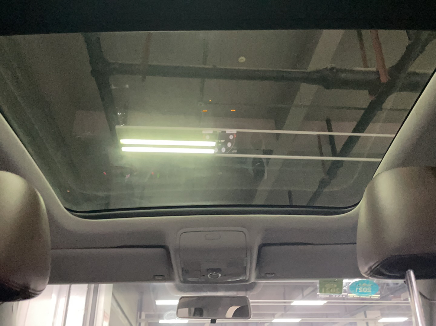 Used Volkswagen Tiguan 2013 2.0 TSI Automatic All-Wheel Drive Luxury Edition Headliner