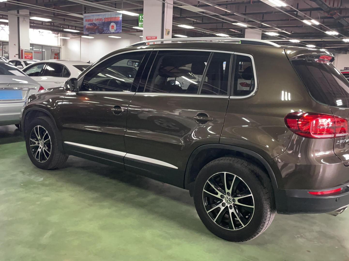 Used Volkswagen Tiguan 2013 2.0 TSI Automatic All-Wheel Drive Luxury Edition Left Side