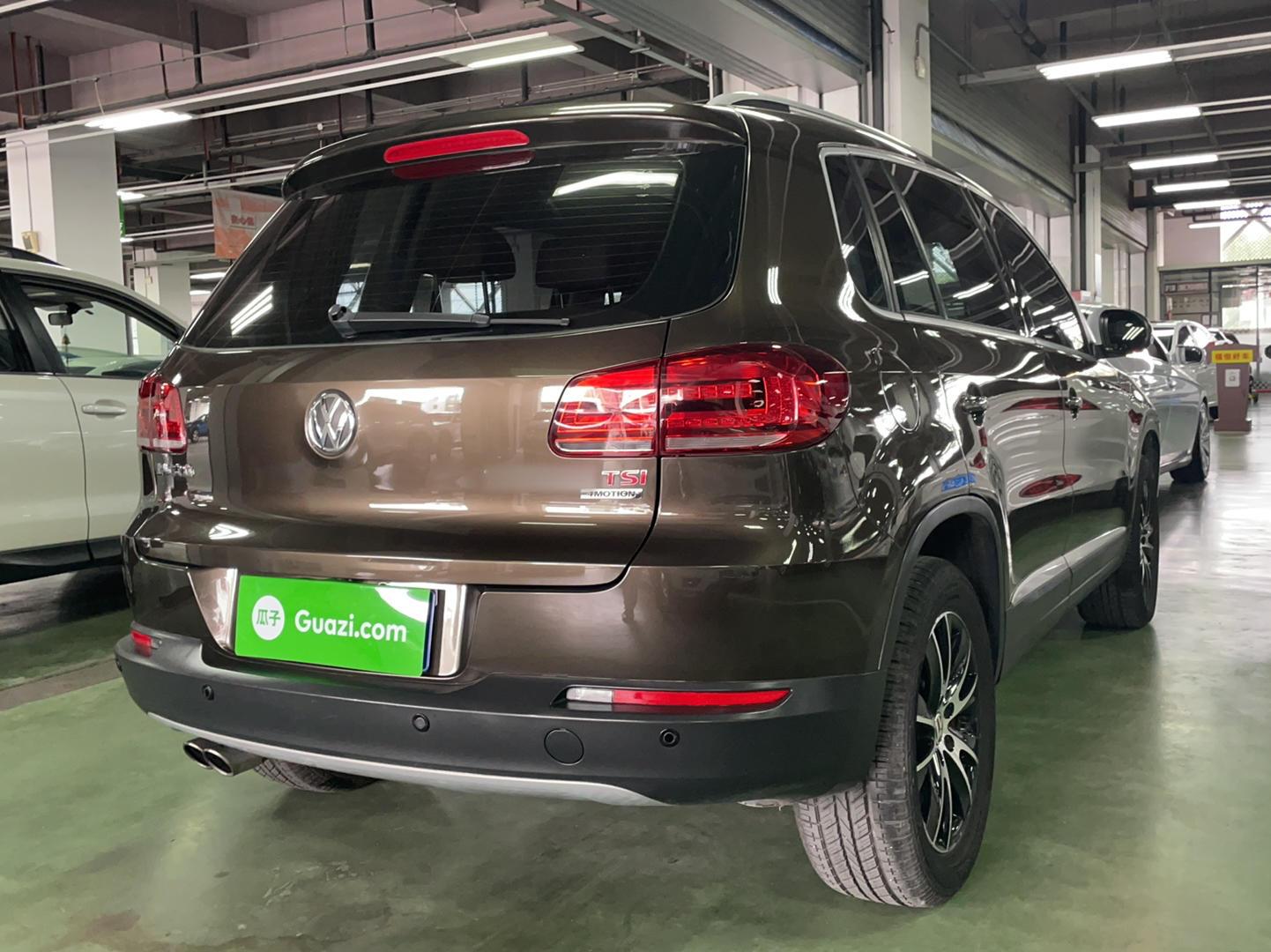 Used Volkswagen Tiguan 2013 2.0 TSI Automatic All-Wheel Drive Luxury Edition Rear Right 45 Deg