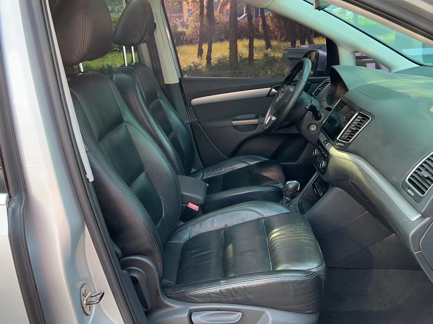 Used Volkswagen Sharan 2012 2.0 TSI Standard Version Euro IV
