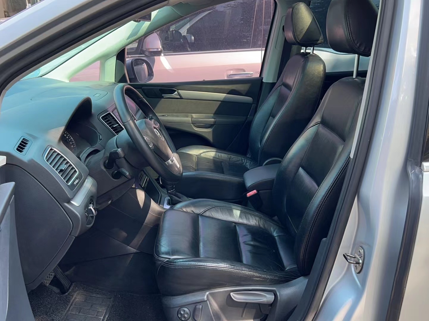 Used Volkswagen Sharan 2012 2.0 TSI Standard Version Euro IV
