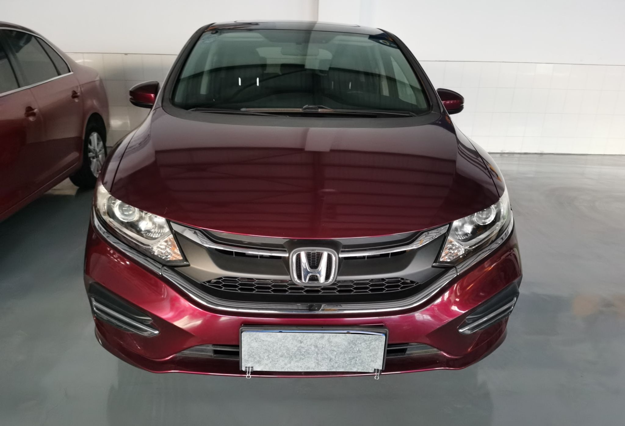 Used Honda Jade 2017 1.8L automatic Comfort version 5 seats
