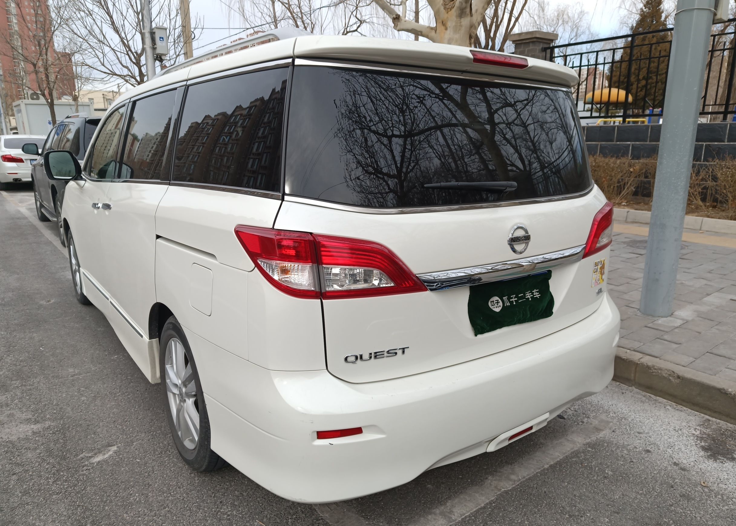 Used Nissan Quest 2013 3.5L SL
