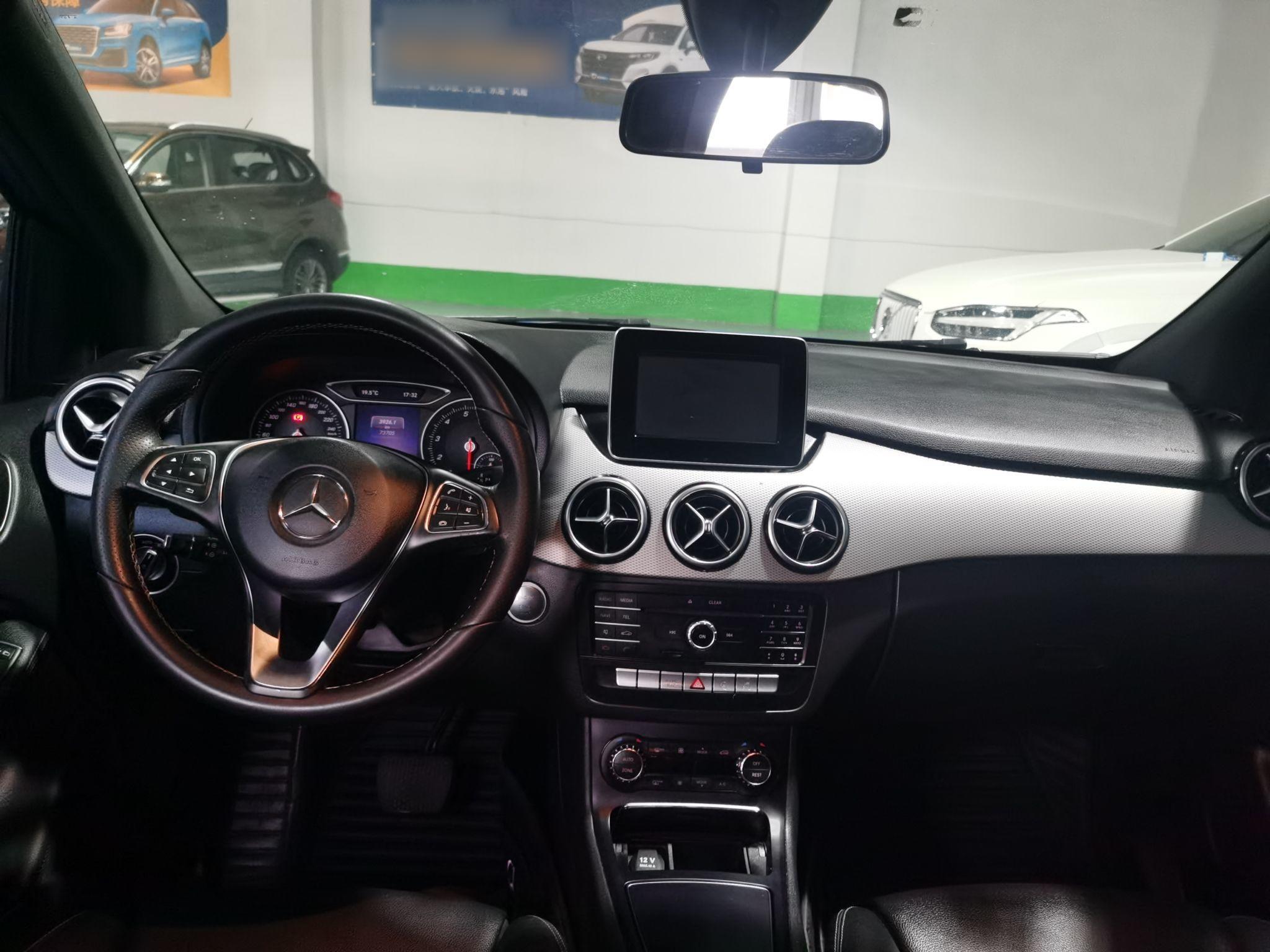 Used Mercedes-Benz B-Class 2015 B 200 Fashion Model