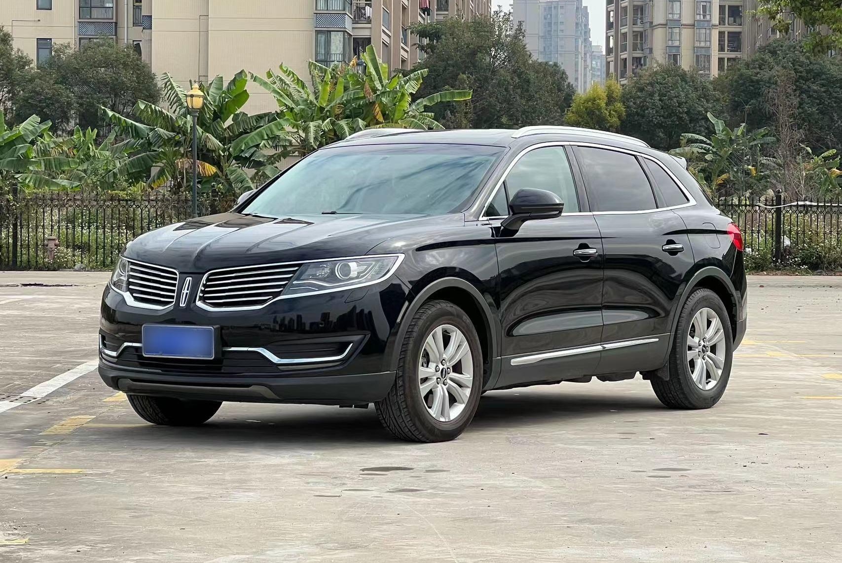 Used Lincoln MKX 2017 2.0T Two-Wheel Drive Deluxe Edition