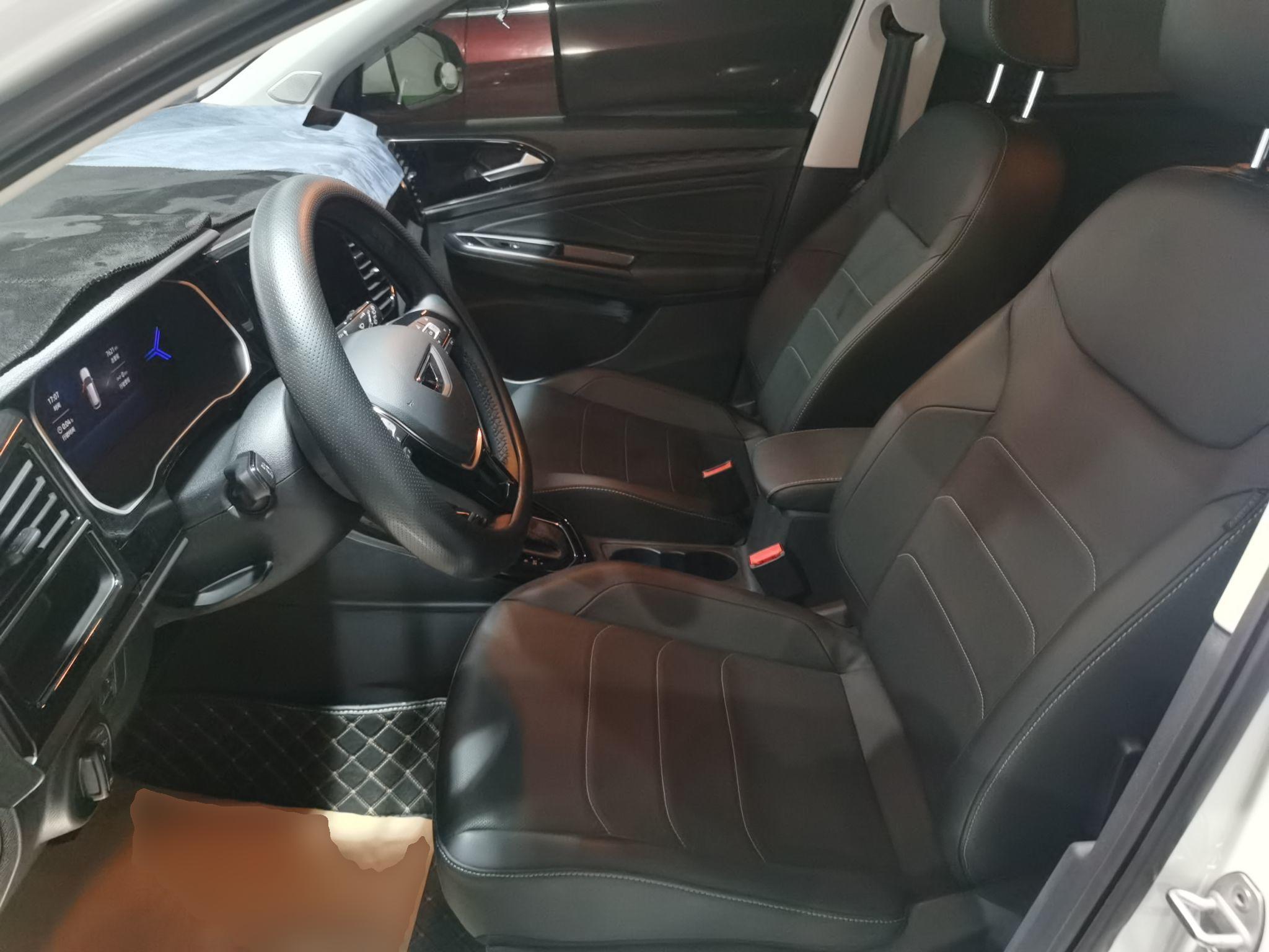 Used Jetta VS5 2022 280TSI Automatic Glory Pro
