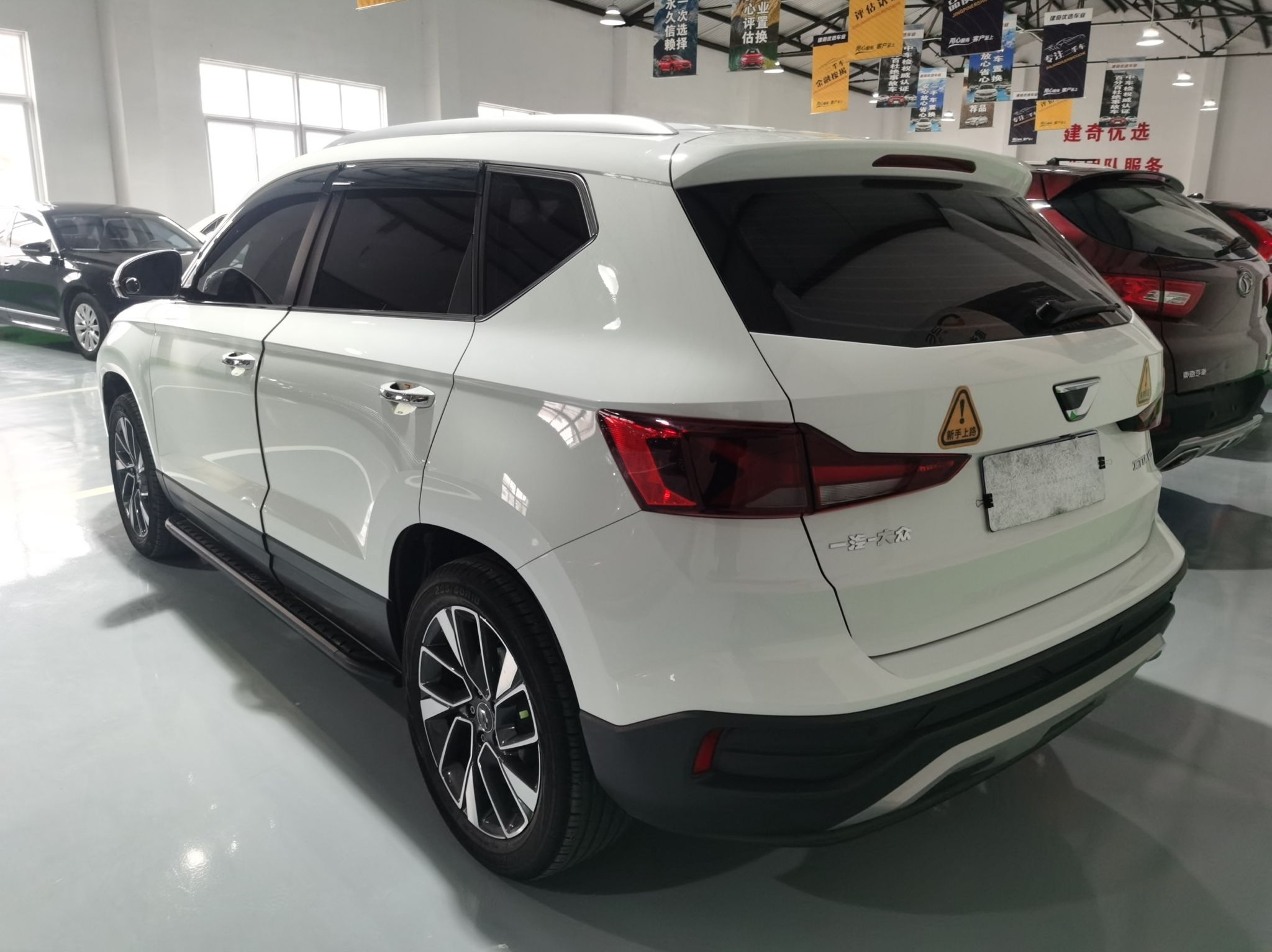 Used Jetta VS5 2022 280TSI Automatic Glory Pro
