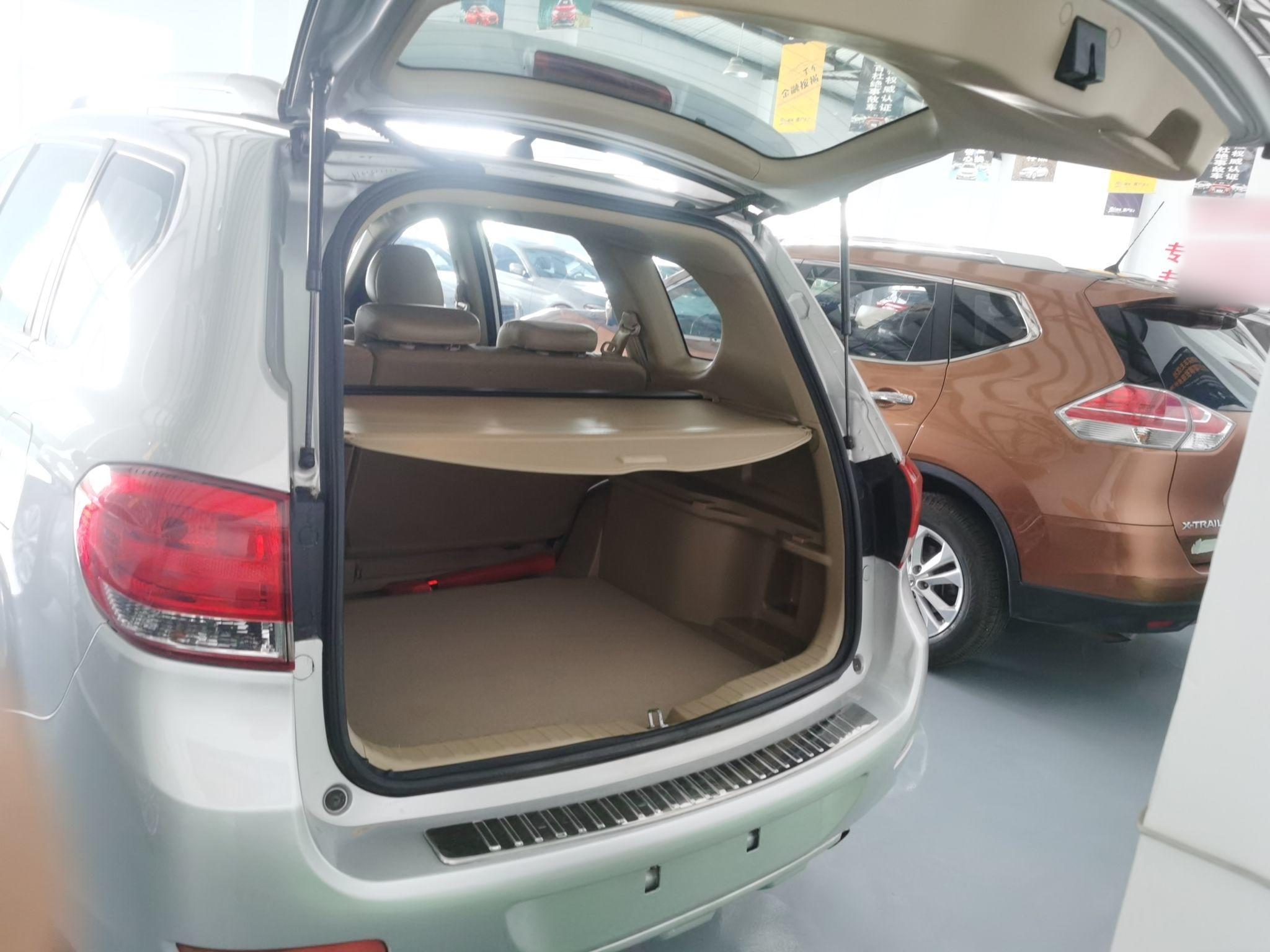Used Haval H6 2011 2.0L Manual Two-Wheel Drive Elite Version