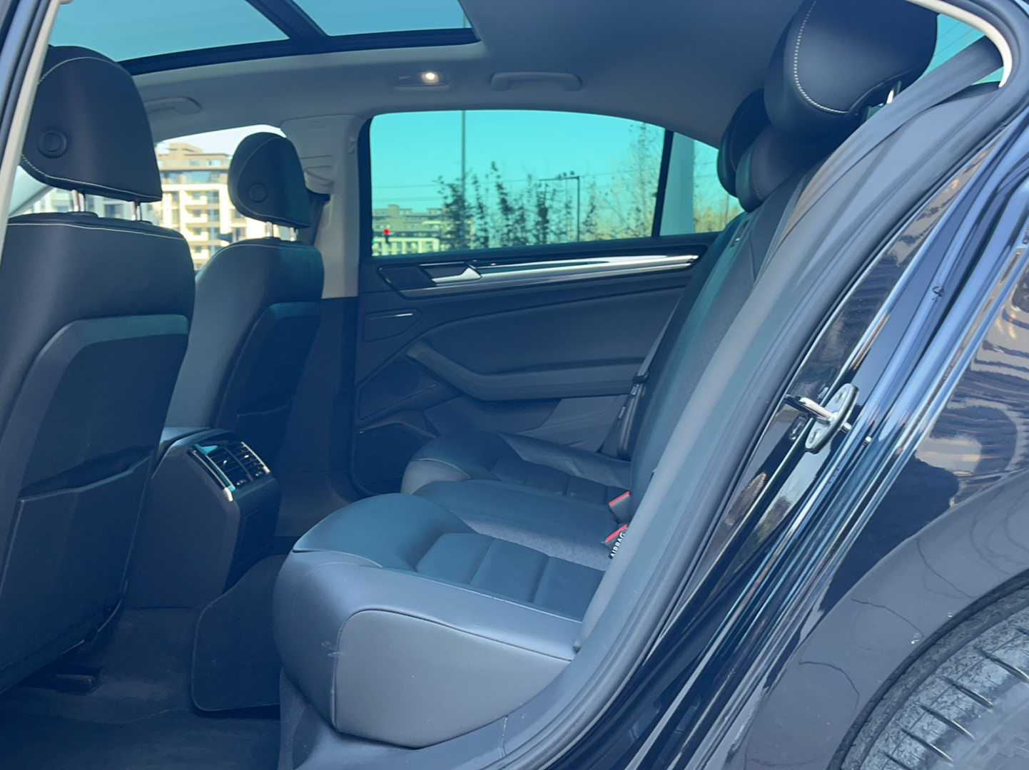 Used Volkswagen Phideon 2018 Revised Version 380TSI Two-Wheel Drive Business Edition
