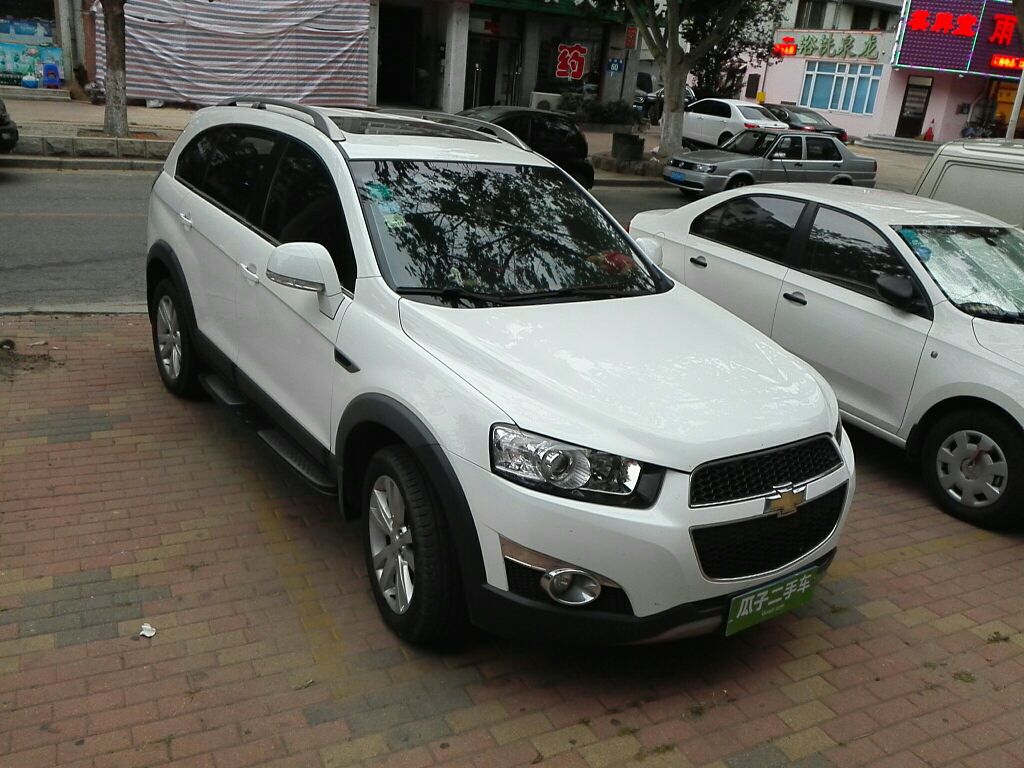 Used Chevrolet Captiva 2012 2.4L 4x4 Flagship Edition 7 Seats